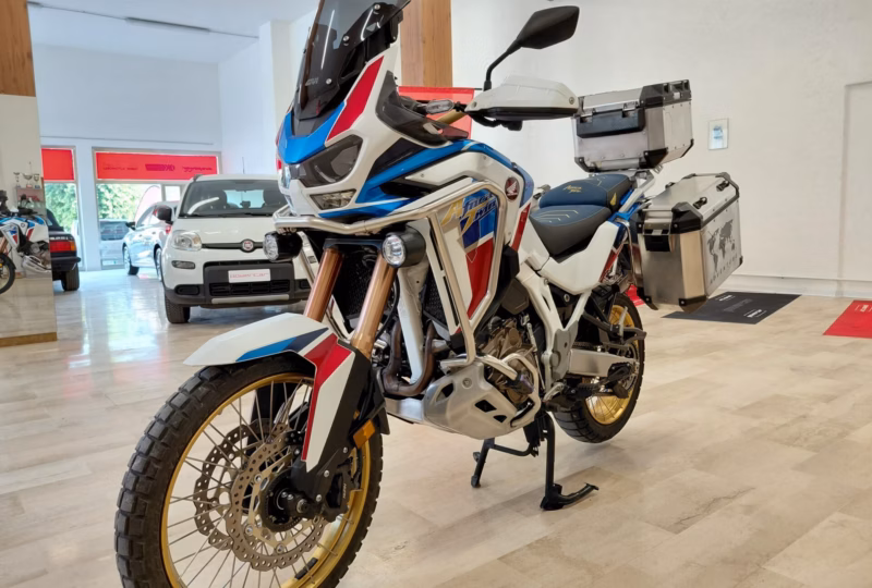 Honda CRF1100L Africa Twin adventure sports desert