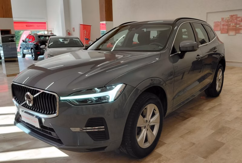 VOLVO XC60 B4 (D) AWD automatico core